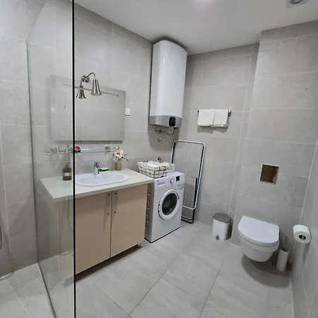 Apartment Drobnjak Center-sea View